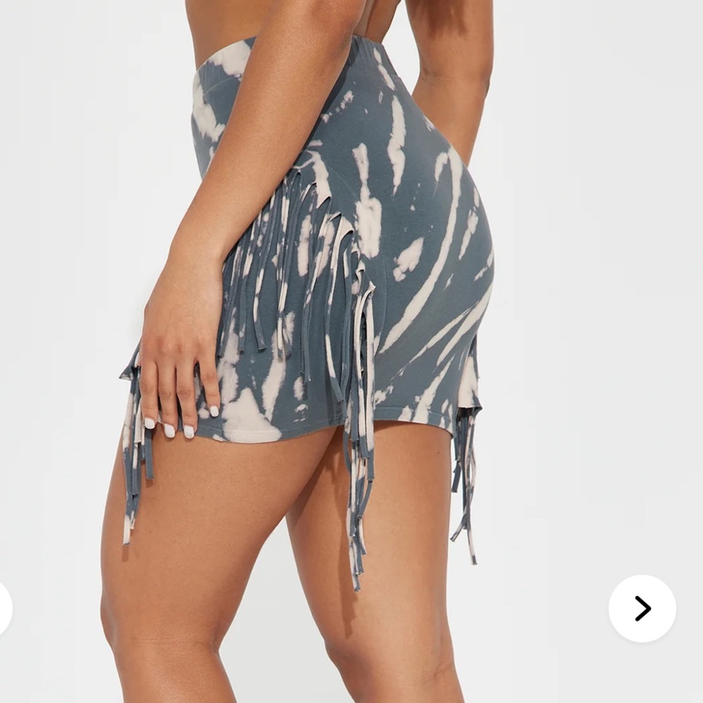 Fashion Nova Gray Tie-Dye Fringe Mini Skirt